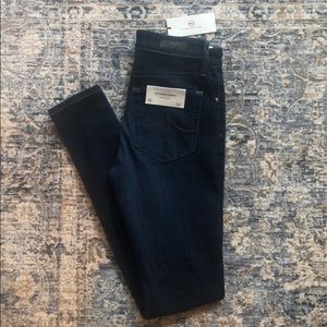 AG Adriano Goldschmied The Farrah Skinny, Size 24